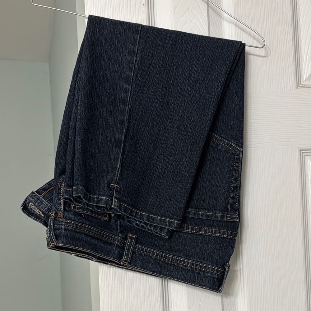 Gloria Vanderbilt Black Straight Leg Jeans